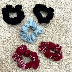 Five Pack of Scrunchies